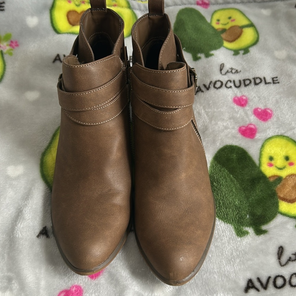 UnionBay Ladies Boots - Picture 4 of 7